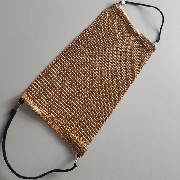 🎭 Scale Mail Mask - Picture 2 of 5